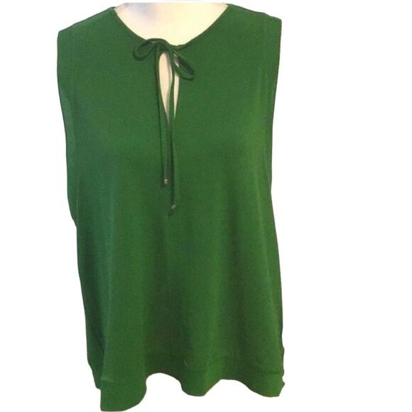 Beautiful Kelly Green Sleeveless Knit Top size L - Picture 1 of 6